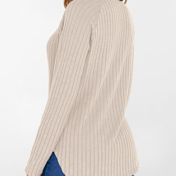 Casual Loose Fit Women's Long Sleeve Top - Lightweight Tunic for Every Occasion - Picture 6 of 7